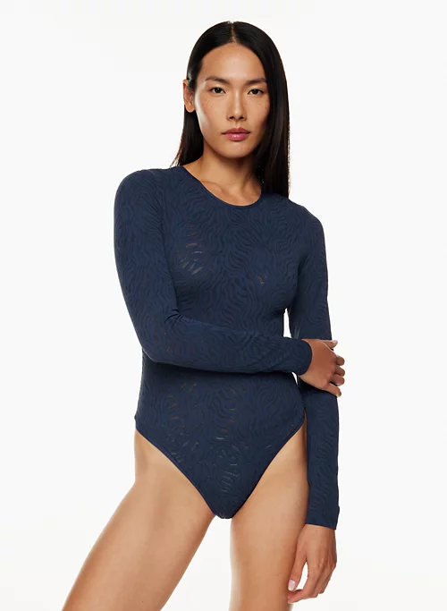 Babaton Shapelace Crew Longsleeve Bodysuit 2 Babaton Shapelace Crew Longsleeve Bodysuit