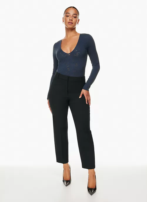 Babaton Shapelace V-neck Longsleeve Bodysuit 4 Babaton Shapelace V-neck Longsleeve Bodysuit - Image 2