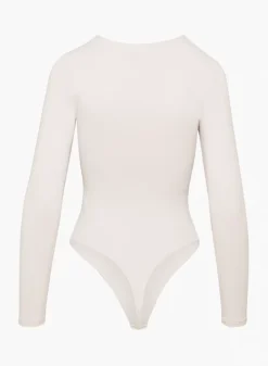Babaton Segovia Contour Bodysuit 6 Babaton Segovia Contour Bodysuit -ARITZIA Shop f22 01 a01 104656 16042 off b