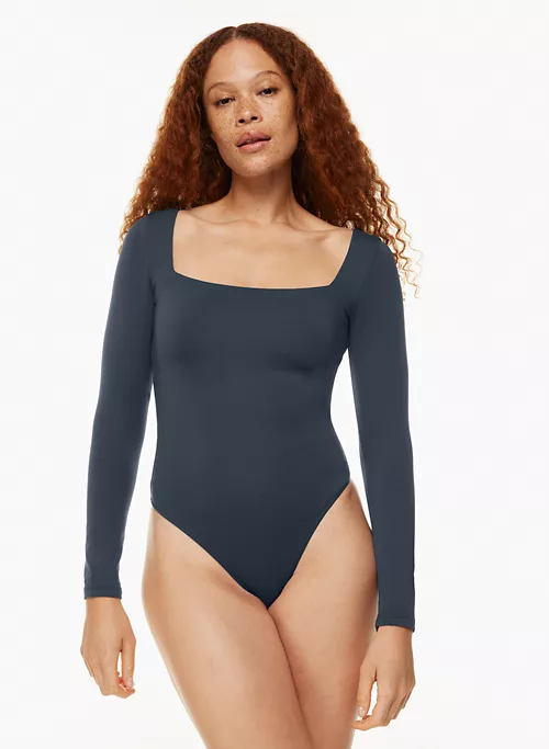 Babaton Contour Longsleeve Bodysuit 3 Babaton Contour Longsleeve Bodysuit