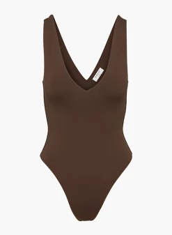 Babaton Contour V-neck Bodysuit 15 Babaton Contour V-neck Bodysuit -ARITZIA Shop f22 01 a01 75719 18891 off a