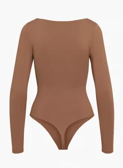 Babaton Leone Contour Bodysuit 16 Babaton Leone Contour Bodysuit -ARITZIA Shop f22 01 a01 96310 23834 off b