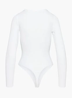 Babaton Formarib Scoopneck Longsleeve Bodysuit 16 Babaton Formarib Scoopneck Longsleeve Bodysuit -ARITZIA Shop f22 01 a01 97746 1275 off b
