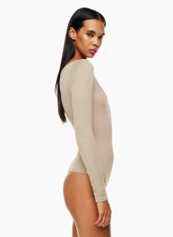 Sunday Best Sinchseamless™ Rib Scoop Longsleeve Bodysuit 13 Sunday Best Sinchseamless™ Rib Scoop Longsleeve Bodysuit -ARITZIA Shop f22 02 a01 83215 23833 on d
