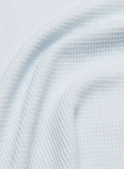 Azure Skies Berry T-shirt -ARITZIA Shop f22 17 a01 106618 13695 off c