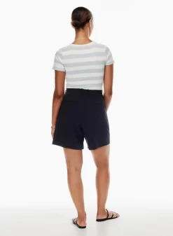 Babaton Crew Bodysuit 12 Babaton Crew Bodysuit -ARITZIA Shop s22 01 a01 94828 26771 on c