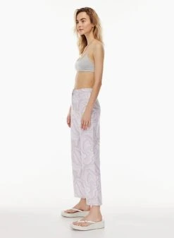 Wilfred Free Tiny Ribcage Tank 14 Wilfred Free Tiny Ribcage Tank -ARITZIA Shop s22 07 a01 77830 19067 on c