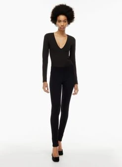 Ten By Babaton Goldwyn Bodysuit 15 Ten By Babaton Goldwyn Bodysuit -ARITZIA Shop s22 12 a01 92155 1274 on b