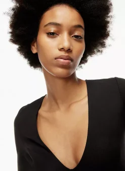 Ten By Babaton Goldwyn Bodysuit 16 Ten By Babaton Goldwyn Bodysuit -ARITZIA Shop s22 12 a01 92155 1274 on c