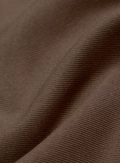 Babaton Contour Squareneck Shortsleeve T-shirt 15 Babaton Contour Squareneck Shortsleeve T-shirt -ARITZIA Shop s23 01 a01 104190 1565 off c