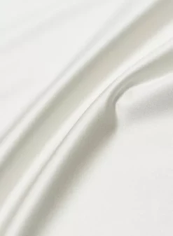 Babaton Satinette Squareneck Longsleeve Bodysuit 17 Babaton Satinette Squareneck Longsleeve Bodysuit -ARITZIA Shop s23 01 a01 105118 15104 off c