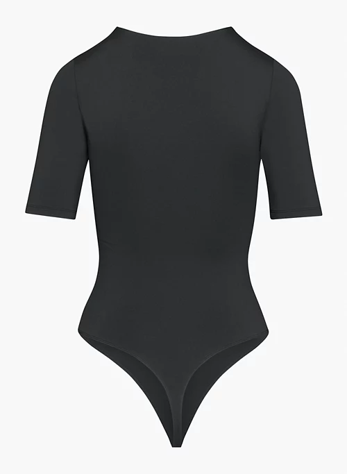 Babaton Contour Crew Halfsleeve Bodysuit 9 Babaton Contour Crew Halfsleeve Bodysuit - Image 7