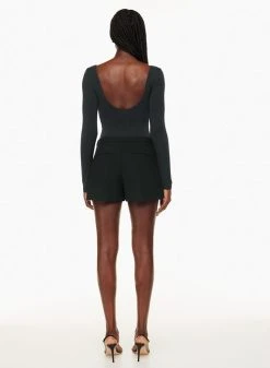 Babaton Contour Sweetheart Longsleeve Bodysuit 14 Babaton Contour Sweetheart Longsleeve Bodysuit -ARITZIA Shop s23 01 a01 106664 1274 on d