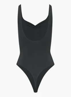 Babaton Contour Sweetheart Bodysuit 18 Babaton Contour Sweetheart Bodysuit -ARITZIA Shop s23 01 a01 107029 1274 off b
