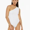Babaton Contour Arris Bodysuit 1 Babaton Contour Arris Bodysuit -ARITZIA Shop s23 01 a01 107698 1275 on a