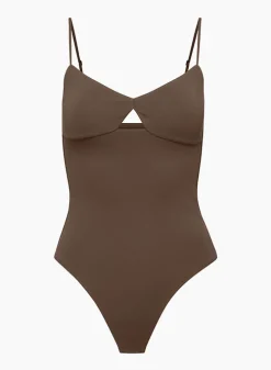 Babaton Novus Contour Bodysuit 17 Babaton Novus Contour Bodysuit -ARITZIA Shop s23 01 a01 107699 1565 off a