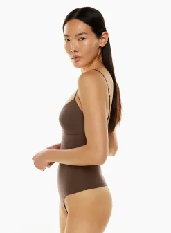 Babaton Novus Contour Bodysuit 14 Babaton Novus Contour Bodysuit -ARITZIA Shop s23 01 a01 107699 1565 on d