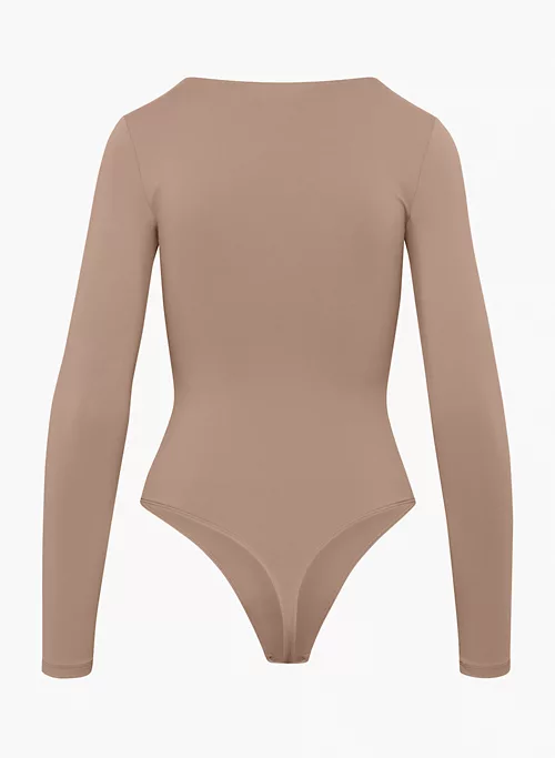 Babaton Contour Crew Longsleeve Bodysuit 10 Babaton Contour Crew Longsleeve Bodysuit - Image 8