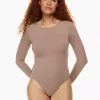 Babaton Contour Crew Longsleeve Bodysuit 2 Babaton Contour Crew Longsleeve Bodysuit -ARITZIA Shop s23 01 a01 79672 18914 on a