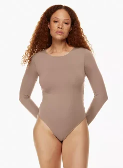 Babaton Contour Crew Longsleeve Bodysuit