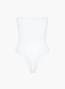 Babaton Contour Tube Bodysuit 16 Babaton Contour Tube Bodysuit -ARITZIA Shop s23 01 a01 81858 1275 off b