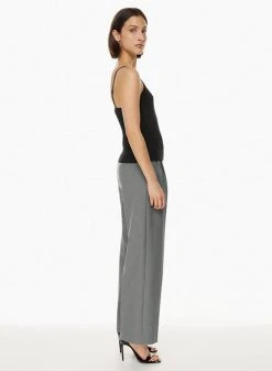 Babaton Storey Tank 12 Babaton Storey Tank -ARITZIA Shop s23 01 a03 107148 1274 on d