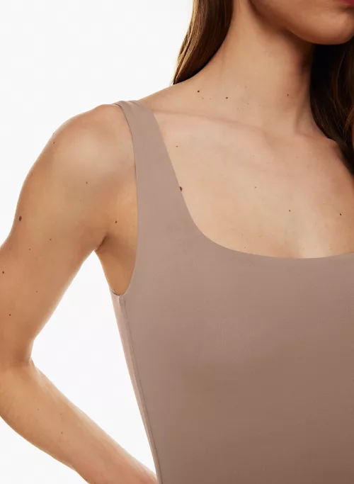 Babaton Contour Squareneck Bodysuit 7 Babaton Contour Squareneck Bodysuit - Image 5