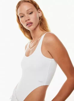 TNA Hold-it™ Lynx Bodysuit 13 TNA Hold-it™ Lynx Bodysuit -ARITZIA Shop s23 03 a01 108415 1275 on c