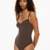 Wilfred Free Wherever Bodysuit 2 Wilfred Free Wherever Bodysuit -ARITZIA Shop s23 07 a01 107100 18891 on a